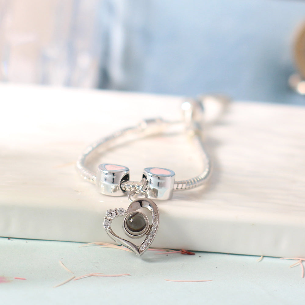 LUVIA Personalisierbares Foto-Projektionsarmband aus 925 Silber – DIY Charm Armband mit Herzanhänger & Gravur