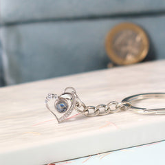 Personalisierter Herz Foto-Projektions Schlüsselanhänger – Schlüsselanhänger mit Bild im Stein & Zirkonia