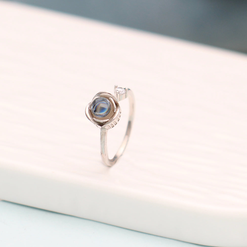 Personalisierter Foto-Projektionsring aus 925 Silber mit Rosendesign – Bild im Stein, verstellbarer Ring